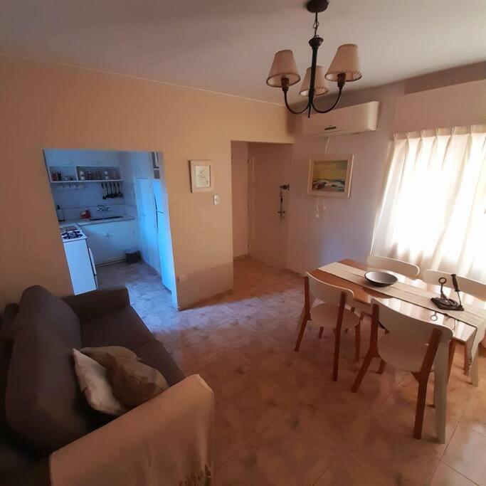¨Las Mayolicas¨ Hermoso Depto Con Patio Espanol Mendoza Exterior foto