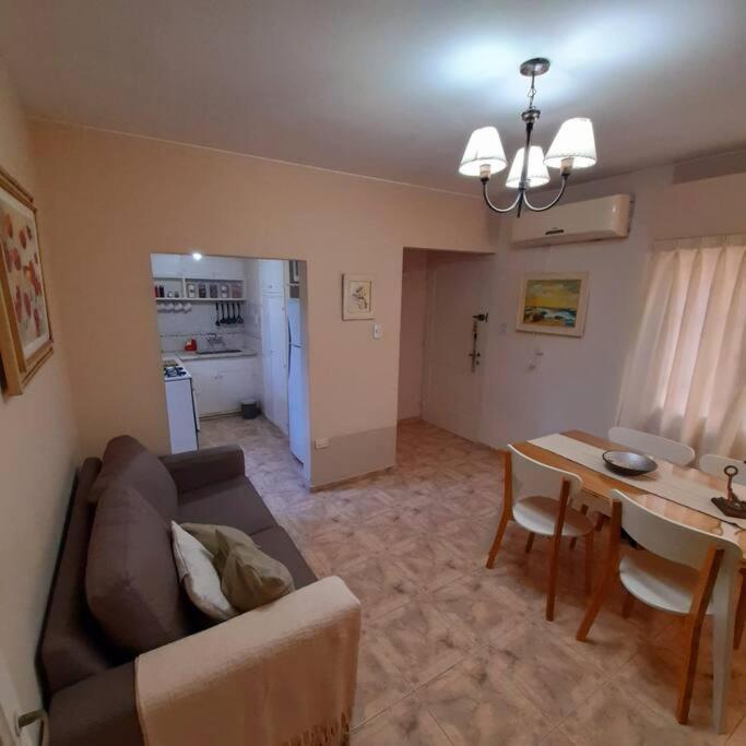 ¨Las Mayolicas¨ Hermoso Depto Con Patio Espanol Mendoza Exterior foto